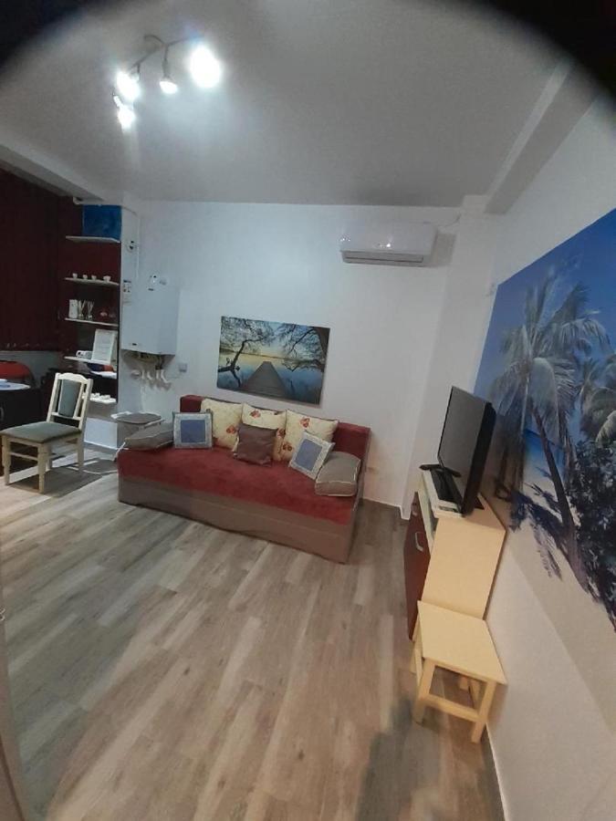 View Apartment *